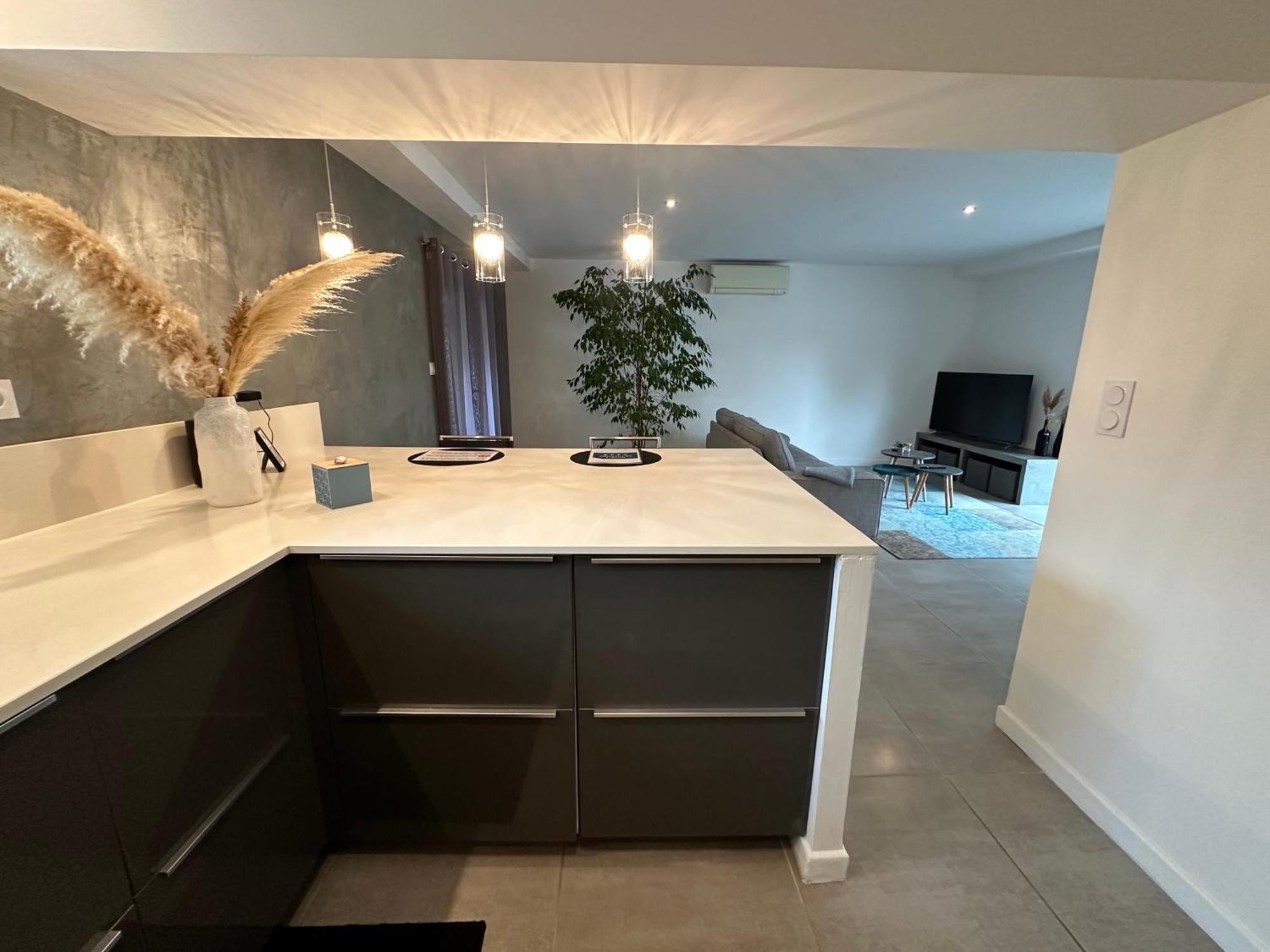 Maison Contemporaine Avec Piscine Privee Chauffee, Entre Plages Et Provence, Borne 11 Kw Istres Zewnętrze zdjęcie